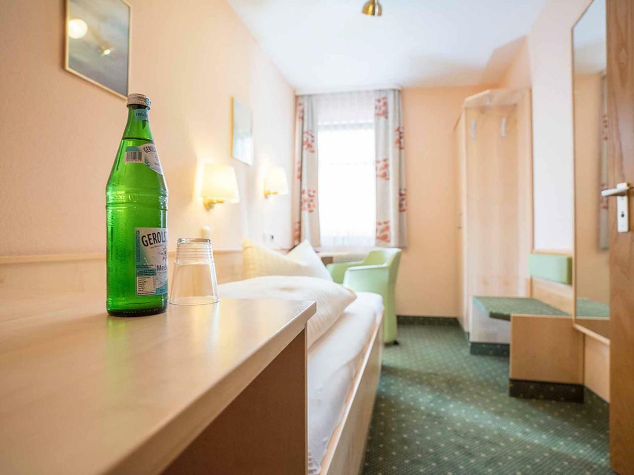 Gaestehaus Moenchshof Sommerhausen Dış mekan fotoğraf